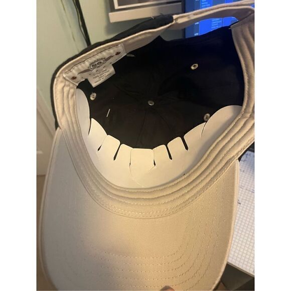 BANF Canada Snapback. Black and Burgundy. Embroidered - Picture 2 of 4